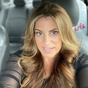 Meet your Posher, Gina